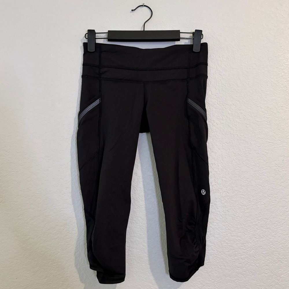Lululemon Run Speed Track Crop Black Leggings SIZE 4 - Picture 2 of 6
